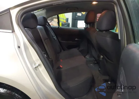 2015 Chevrolet Cruze 1Lt Auto z USA, uszkodzony, nr VIN 1G1PC5SB9F7216200